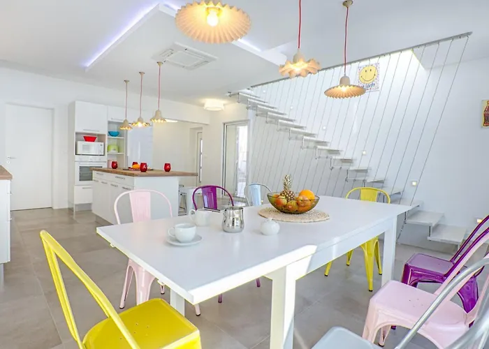 Am Lori By Interhome 로고즈니차