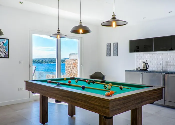 Am Lori By Interhome 로고즈니차