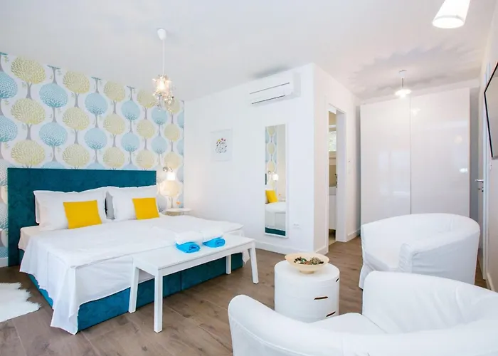 Am Lori By Interhome 로고즈니차