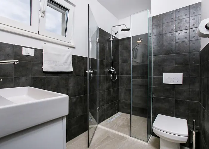 Am Lori By Interhome 펜션 로고즈니차